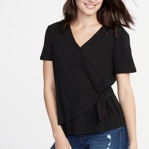 nwot ✨OLD NAVY✨ tie front top
